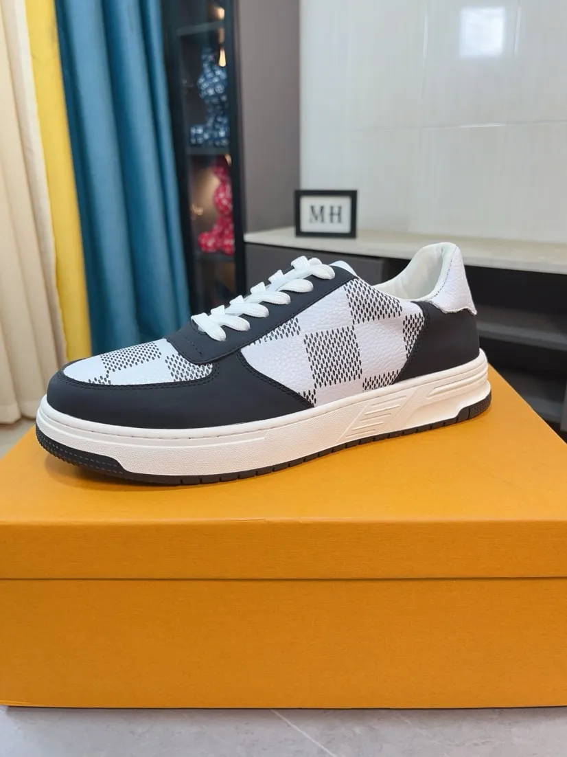 Men's shoes💰400🌹🌹[LV]🌹High-end men's shoes brand: Official website 1:1 Latest masterpiece: The upper is made of Italian imported first-layer cowhide with special materials➕Full genuine leather lining🔥, making walking more convenient and comfortable! Exclusive new style, stunning work [color]! Create a fashionable personality to set off your uniqueness! A must-have for trendy men! Classic🔥Number: 38-44